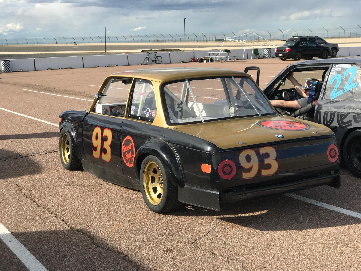 BMW 2002 race car